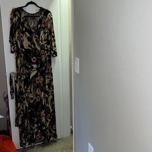 Women’s Floor Length Floral Drama Dress - Gorgeous